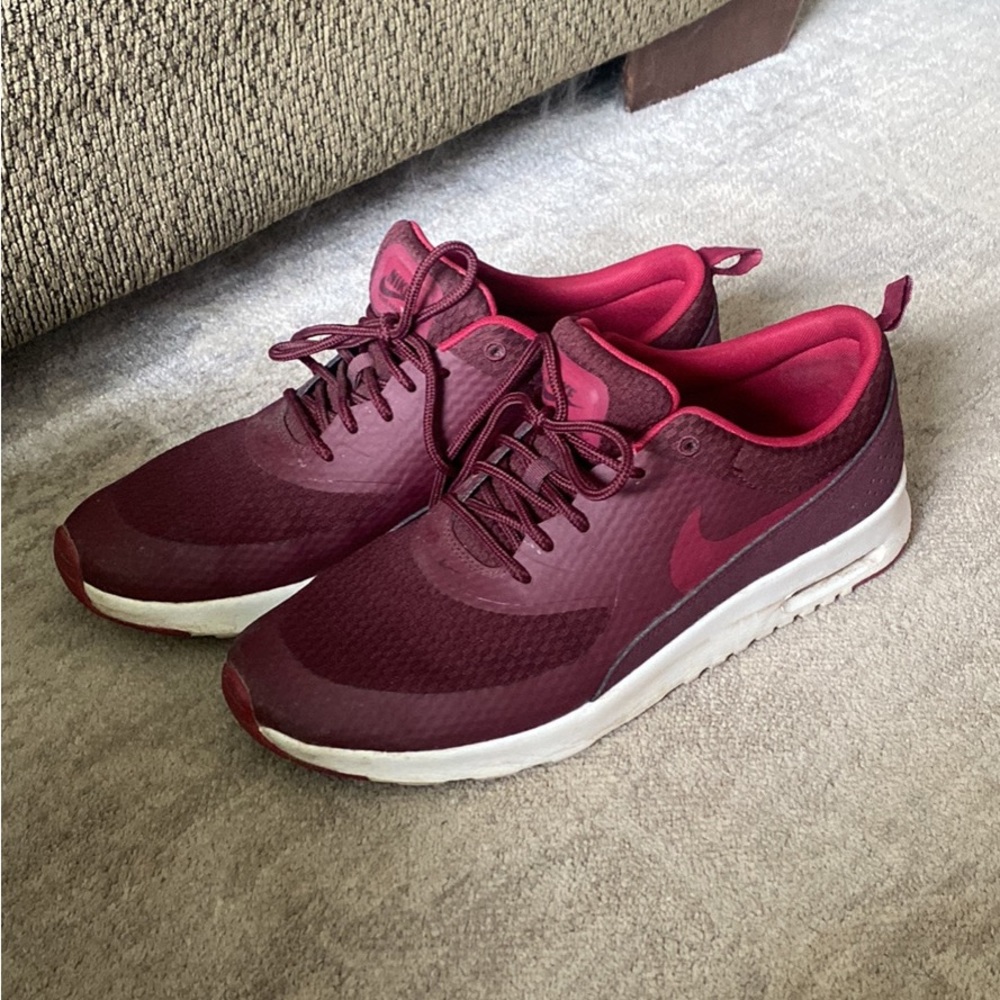 Nike Air Max Thea - Size 11